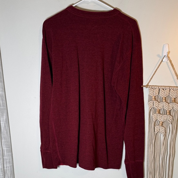 EUC L.L. Bean Men's Burgundy Henley Shirt M - Picture 5 of 5